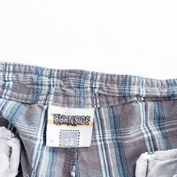 Burnside Mens Cargo Shorts Side Pockets Plaid Blue Gray Size 36 - Picture 4 of 9